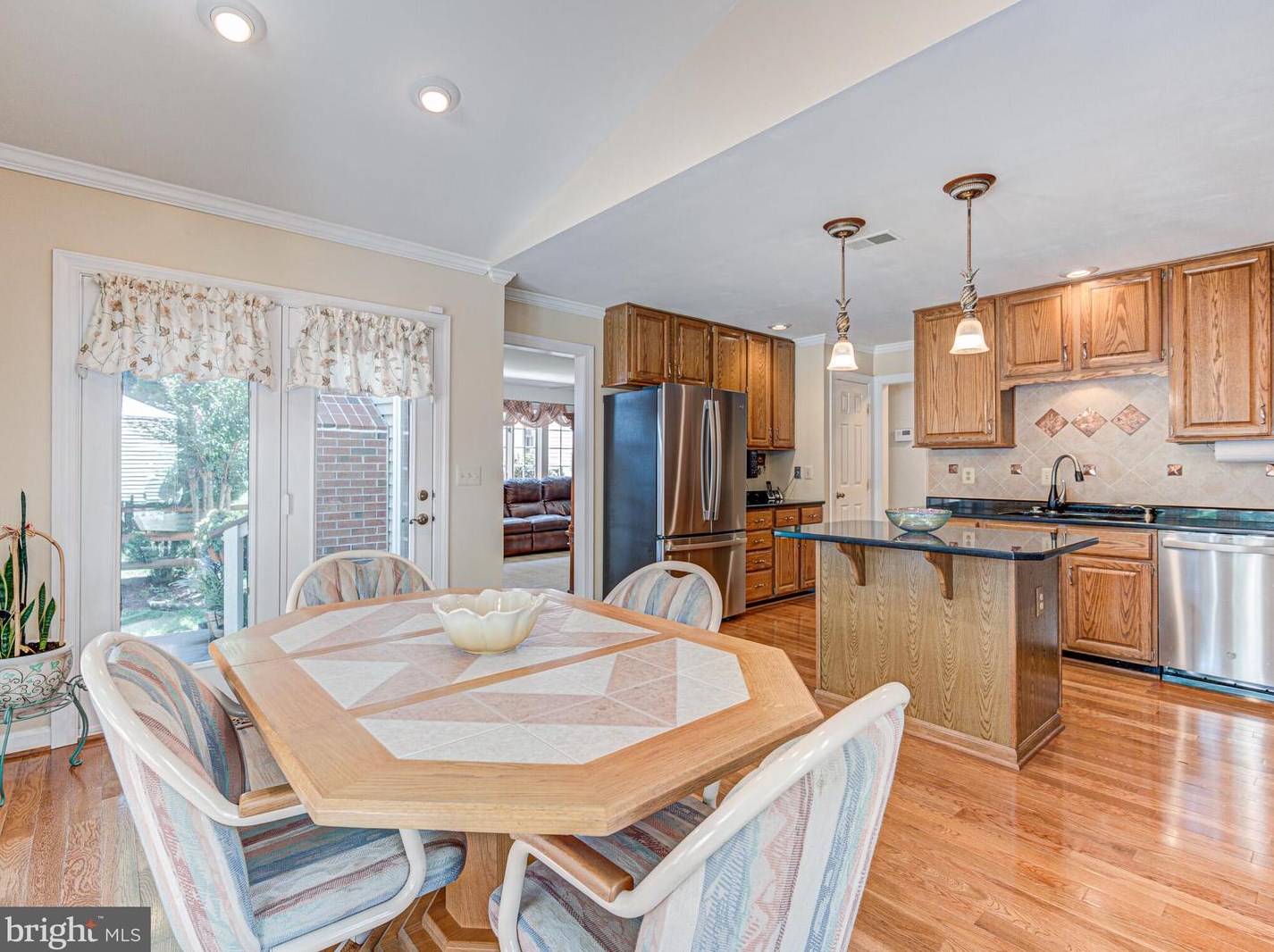 47728 League Ct, Dulles VA  20165-7416 exterior