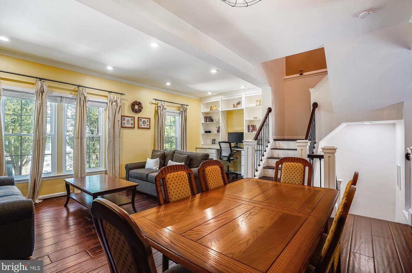 46714 Cavendish Sq, Dulles VA  20165-4327 exterior