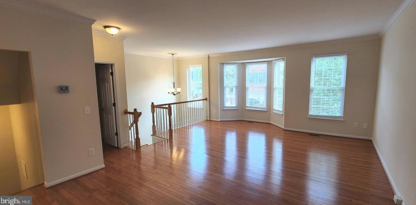 47318 Sterdley Falls Ter, Dulles VA  20165-2472 exterior