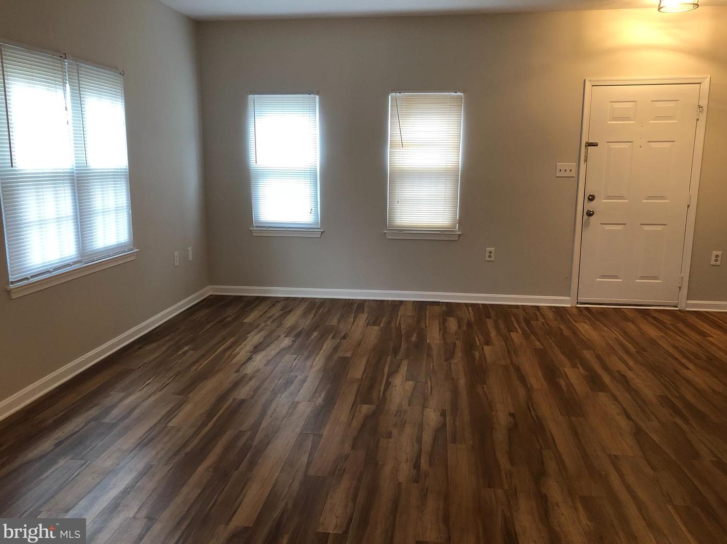 667 Constellation Square Se #667, Leesburg, VA 20175