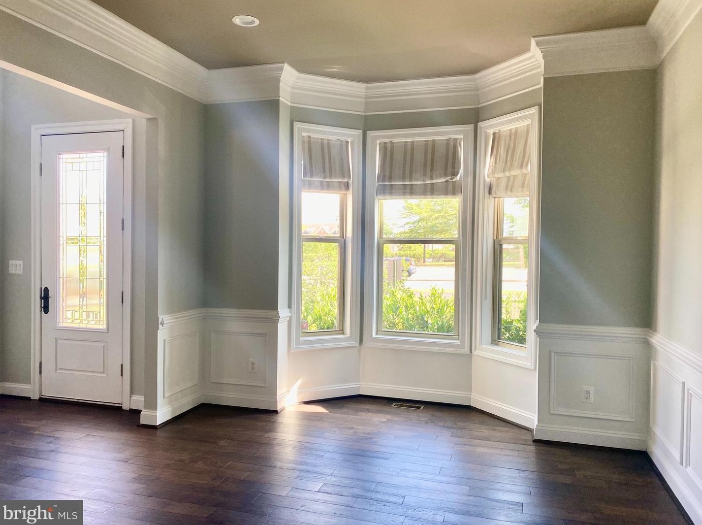 44650 Petersham Dr, Ashburn, VA 20147