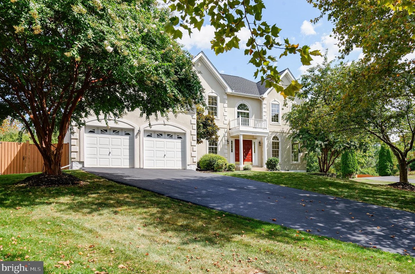 21702 Channing Ct, Ashburn, VA 20147-5848