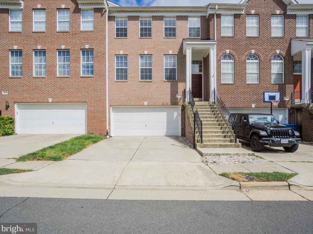 44302 Acushnet Ter, Ashburn, VA 20147