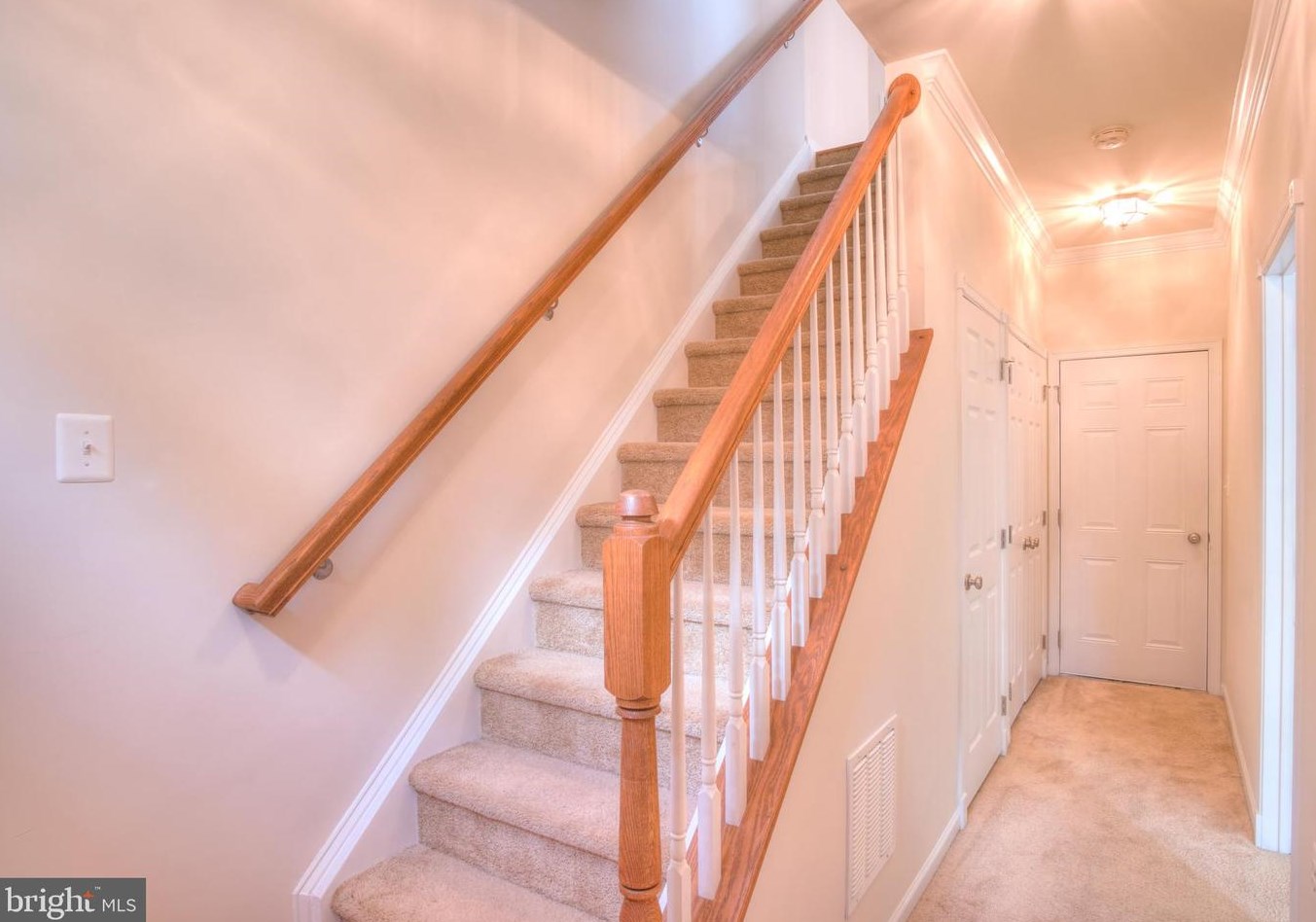 23122 Dunlop Heights Ter, Ashburn VA  20148-7018 exterior