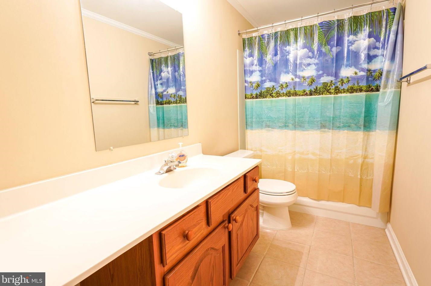 301 Chelmsford Ct, Dulles VA 20165-6402 exterior