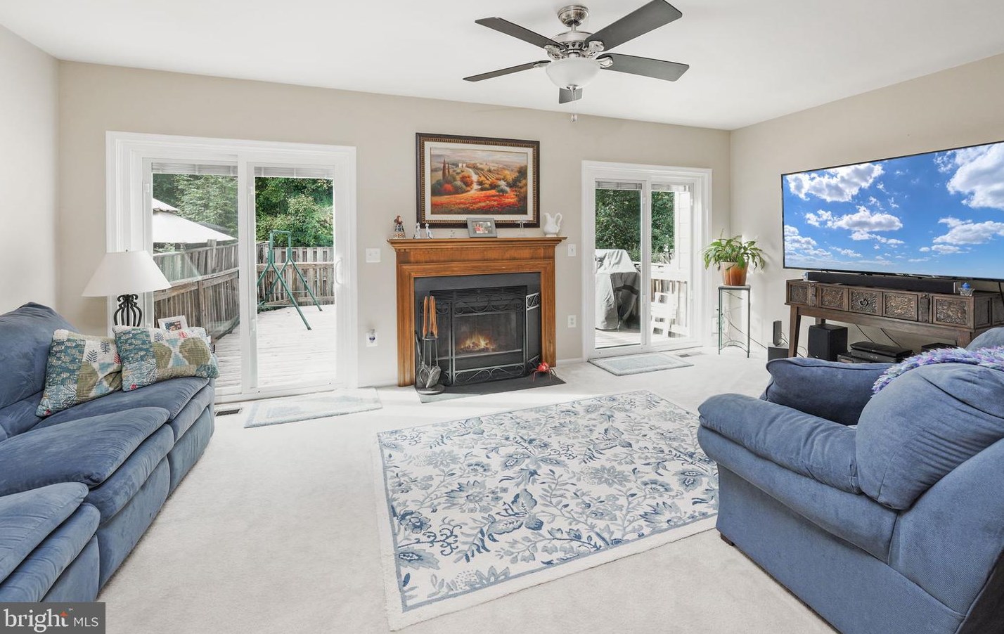 301 Chelmsford Ct, Dulles VA 20165-6402 exterior