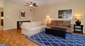 21564 Bankbarn Ter, Ashburn, VA 20148-5042