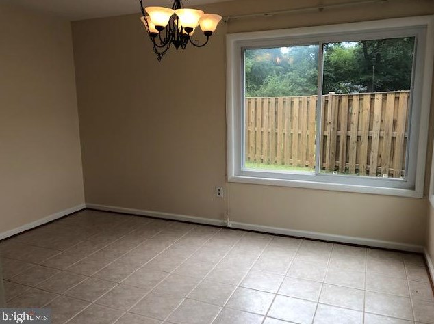 21 Thrush Rd, Dulles VA  20164-1615 exterior