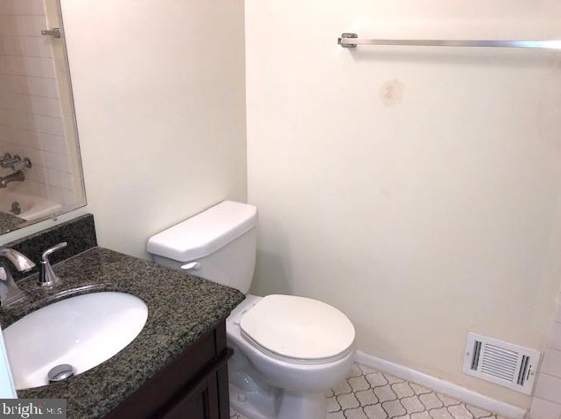 21 Thrush Rd, Dulles VA  20164-1615 exterior