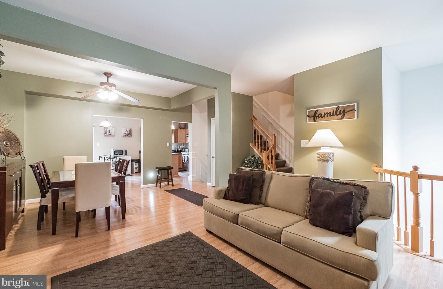 565 Tuliptree Square Ne, Leesburg, VA 20176