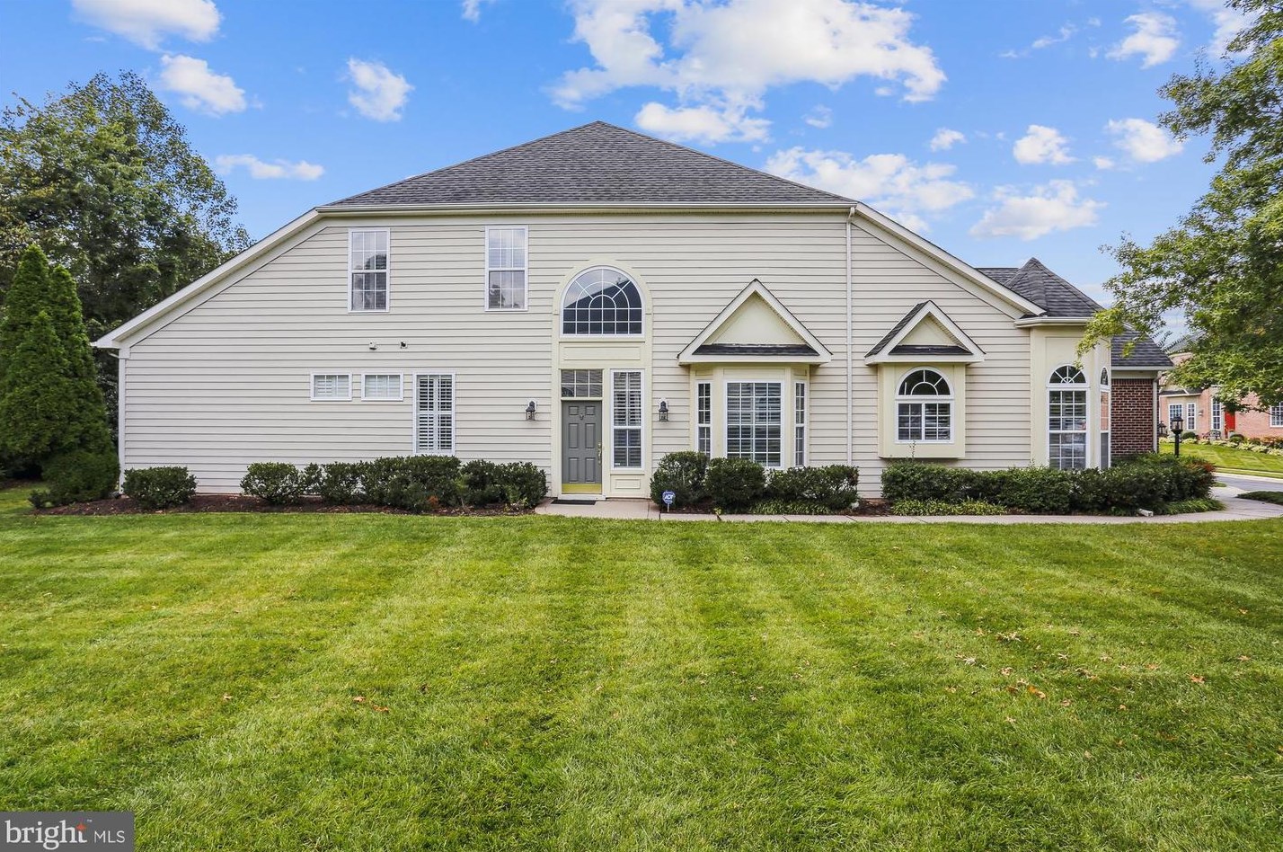 20899 Royal Villa Ter, Dulles, VA 20165-2497