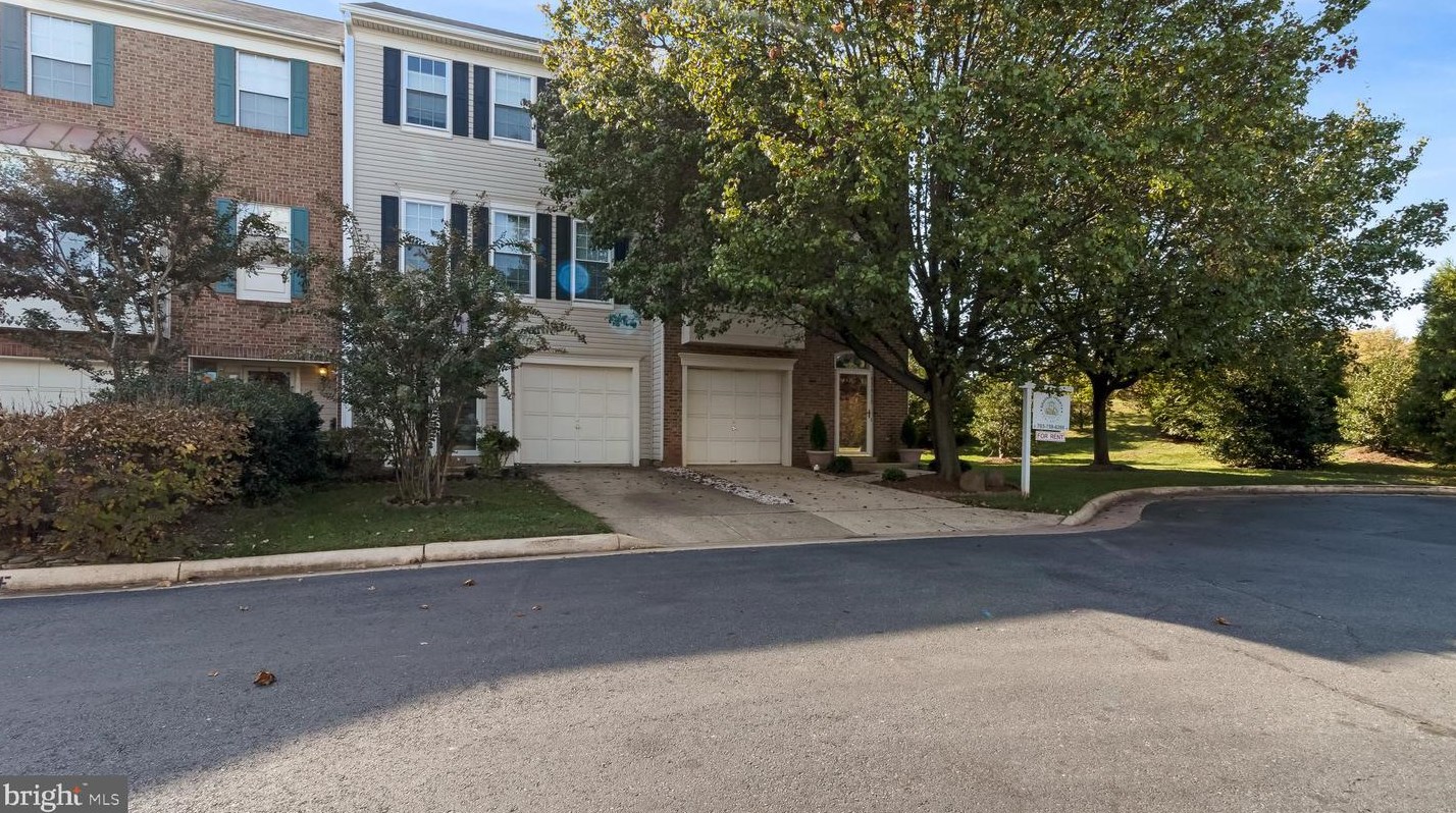 45416 Baggett Ter, Dulles, VA 20166