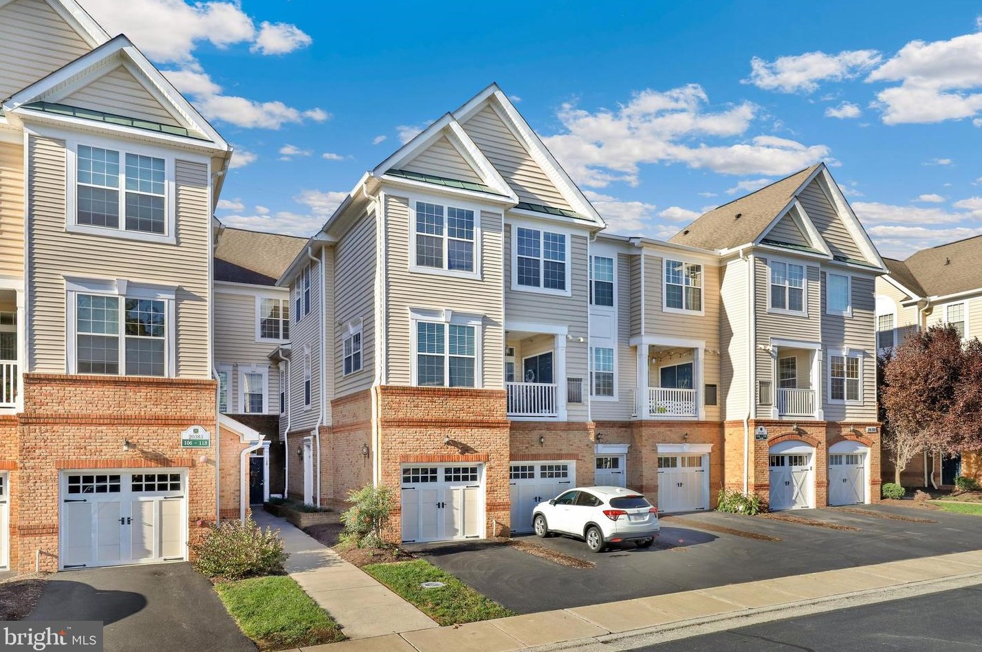 20385 Belmont Park Ter, Ashburn, VA 20147-7026