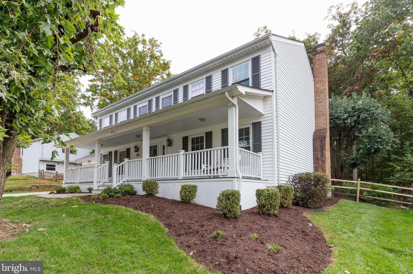 102 Caragana Ct, Dulles VA  20164-2830 exterior