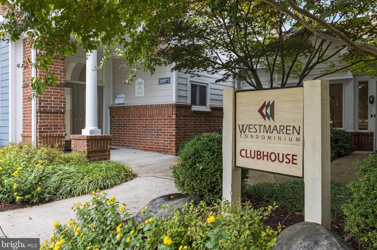 20963 Timber Ridge Ter Apt 104, Ashburn, VA 20147