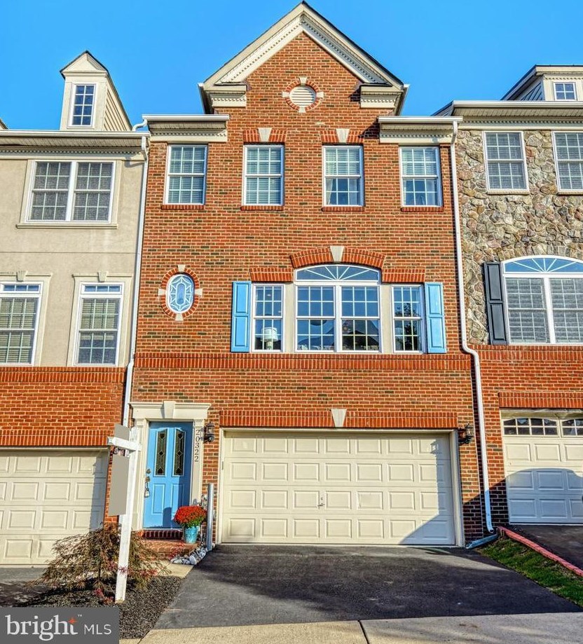 20322 Center Brook Sq, Dulles, VA 20165-5191