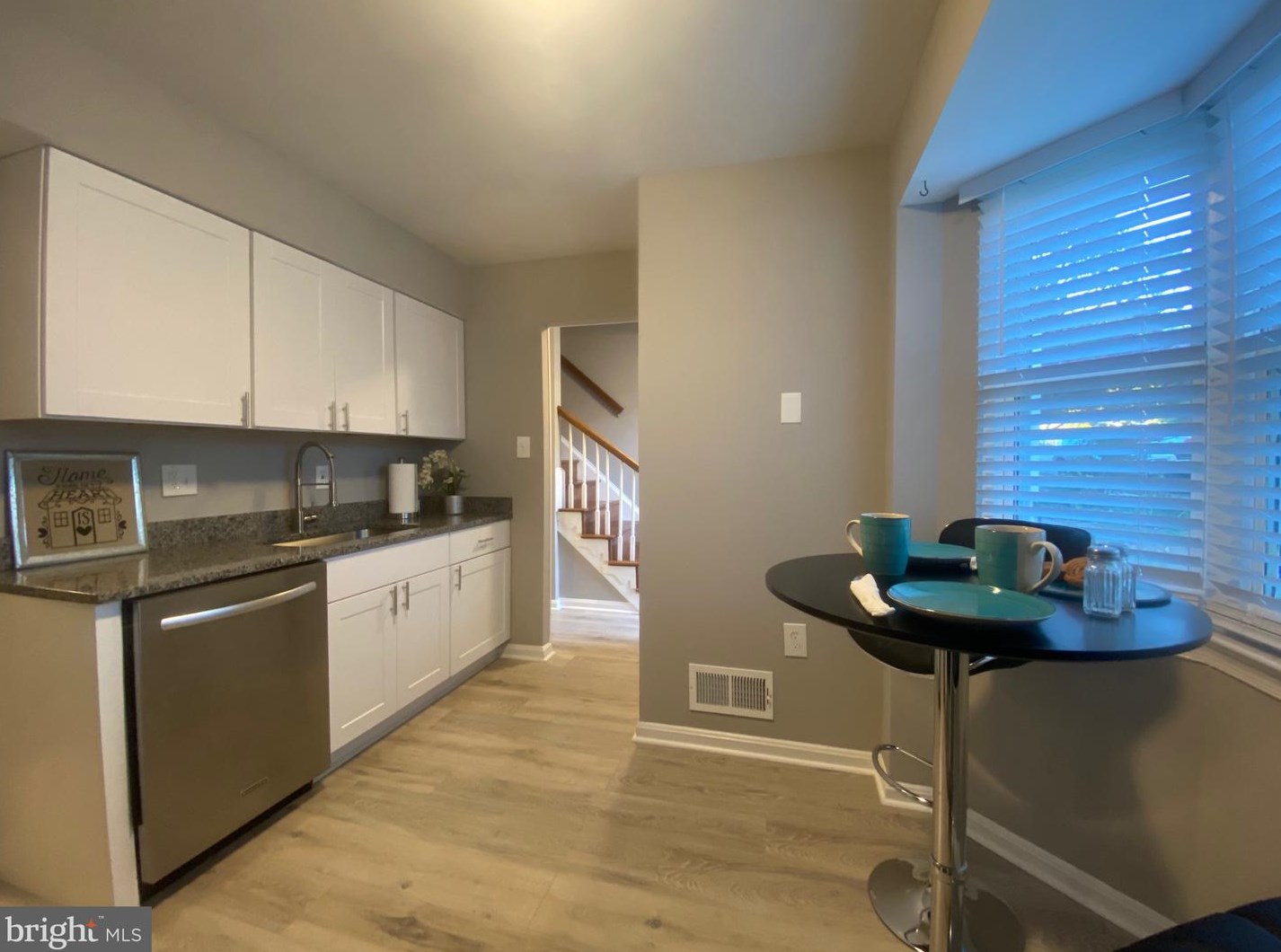 233 Nottoway St Se, Leesburg, VA 20175