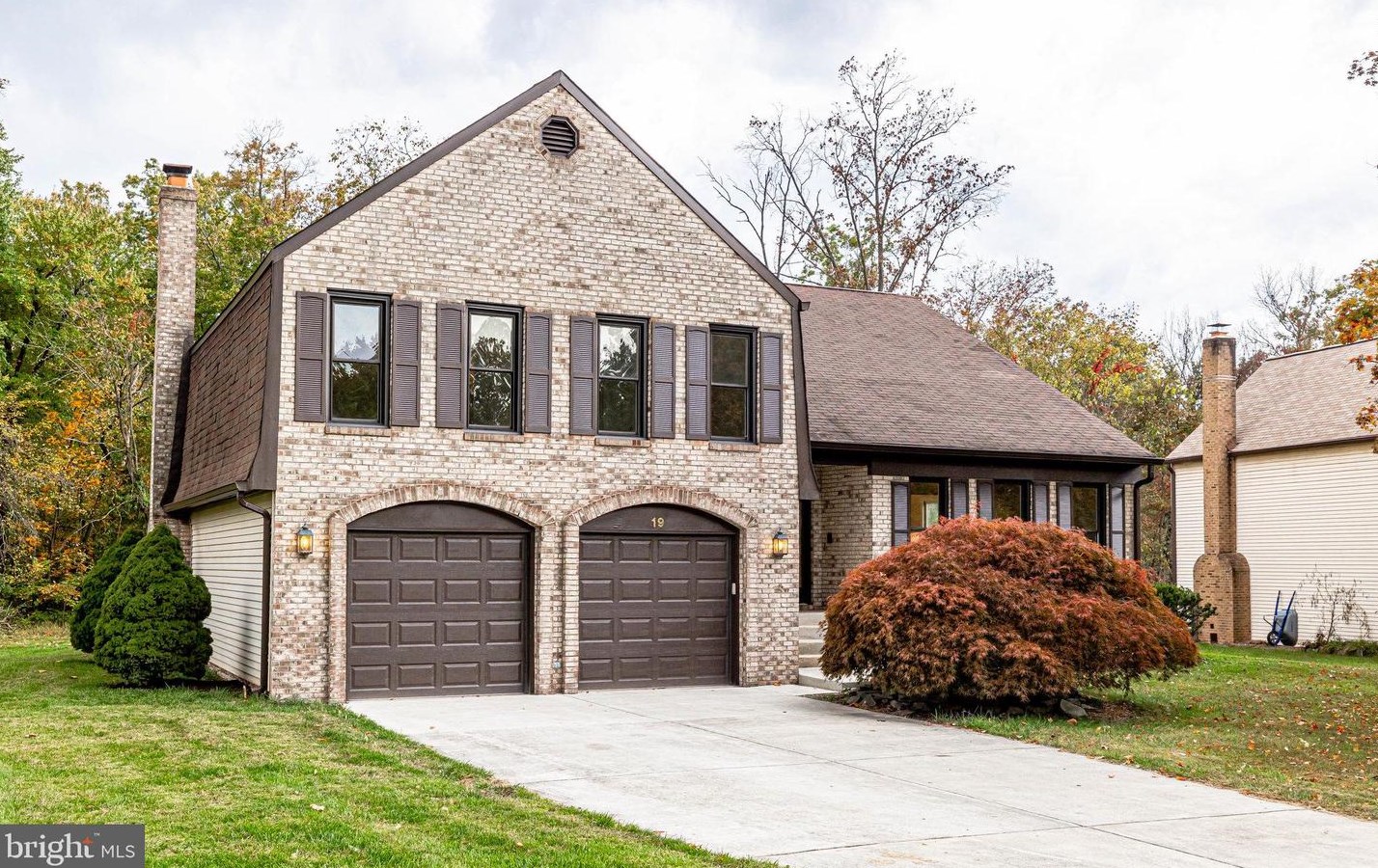 19 Devenshire Ct, Dulles, VA 20165-5663