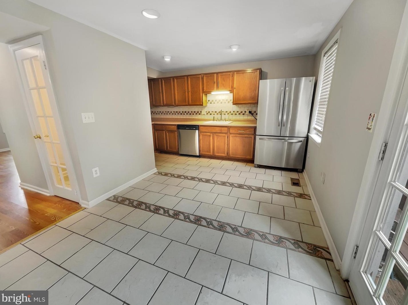 21 Asbury Way, Dulles VA  20165-5785 exterior
