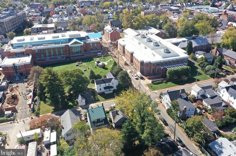 24 Church St Ne, Leesburg, VA 20175