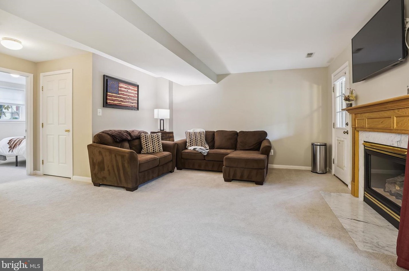 43005 Eustis St, Fairfax VA  exterior