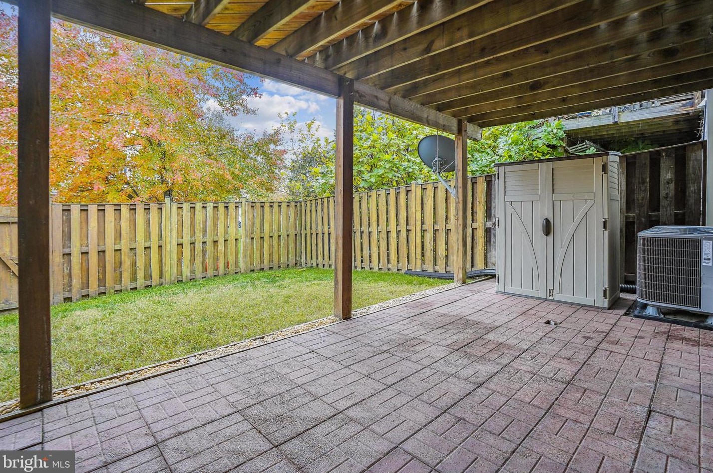 43005 Eustis St, Fairfax VA  exterior