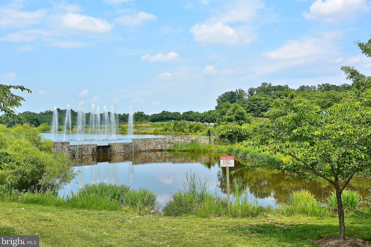 43005 Eustis St, Fairfax VA  exterior