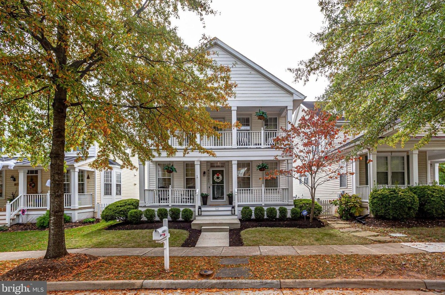 43031 Chesterton St, Ashburn, VA 20147-3688