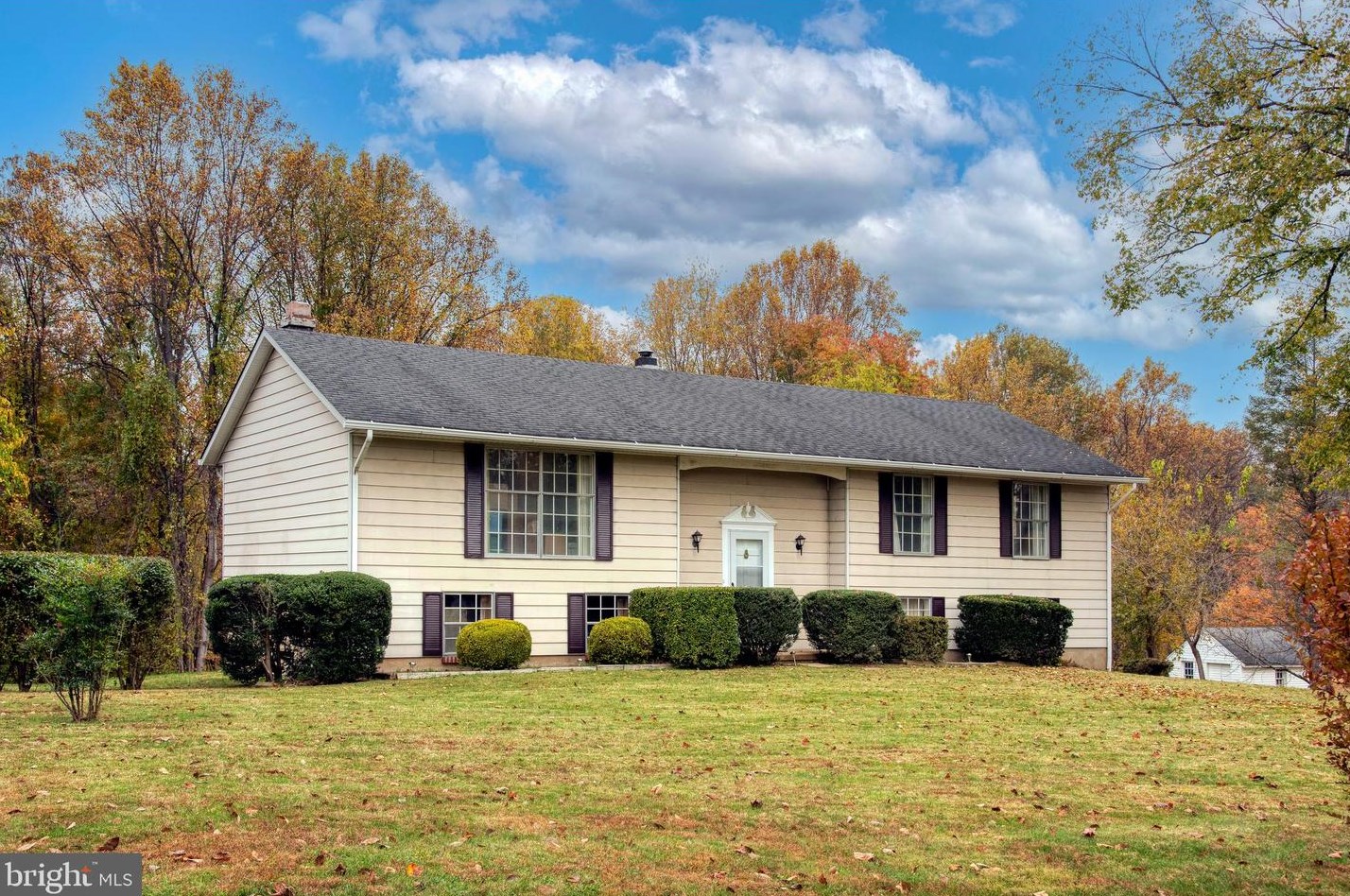 23281 Dover Rd, Middleburg, VA 20117