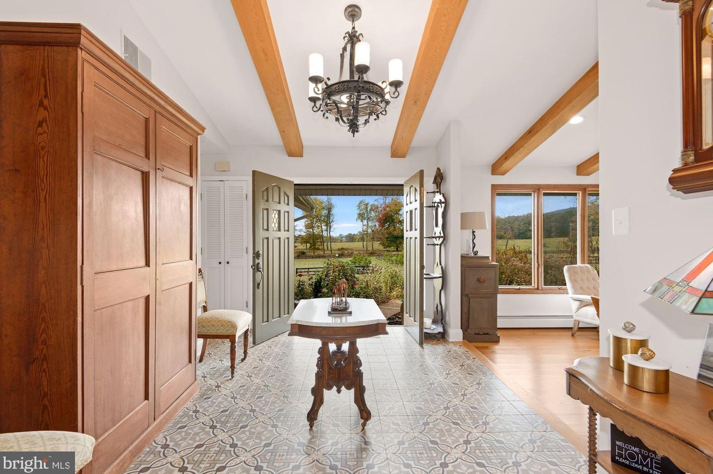 20269 Trappe Rd, Mount Weather, VA 20135-2121
