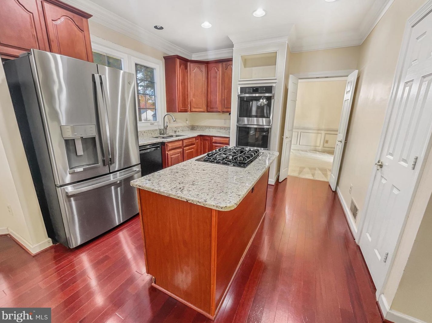 20672 Fairwater Pl, Dulles, VA 20165