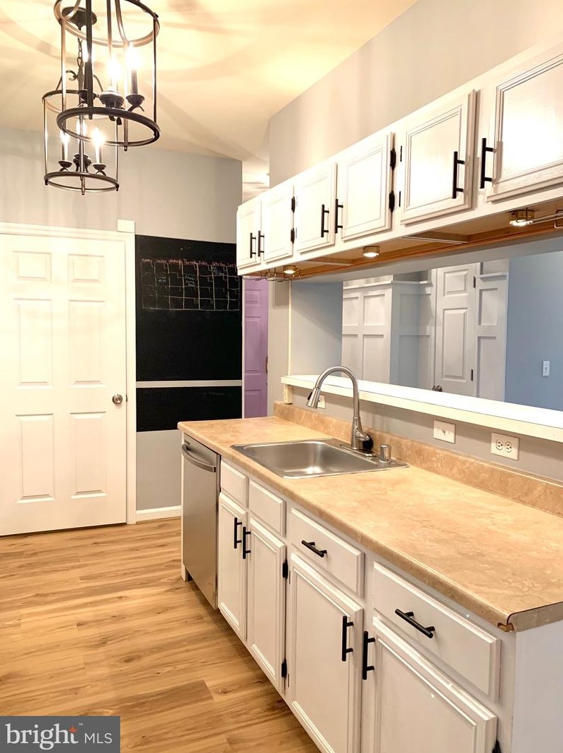 46590 Drysdale Ter #100, Dulles, VA 20165