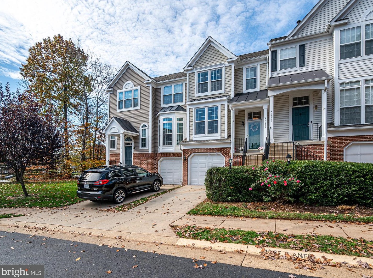 47625 Weatherburn Ter, Dulles, VA 20165-4741