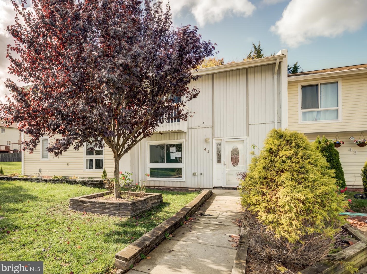 41 Carolina Ct, Dulles VA  20164-1730 exterior