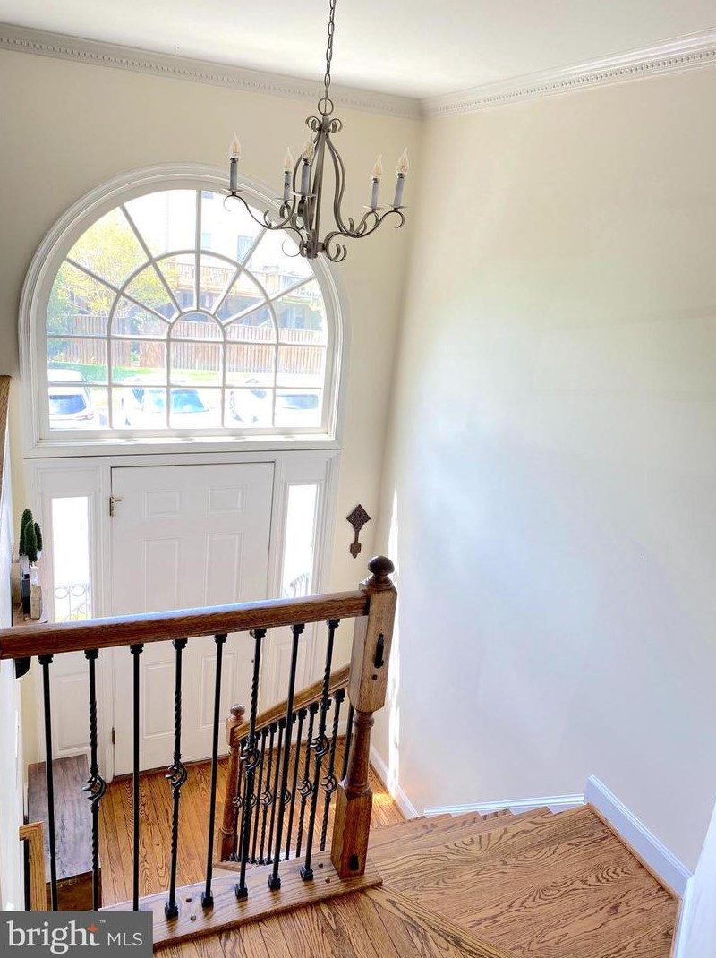 216 Occoquan Ter Sw, Leesburg, VA 20175