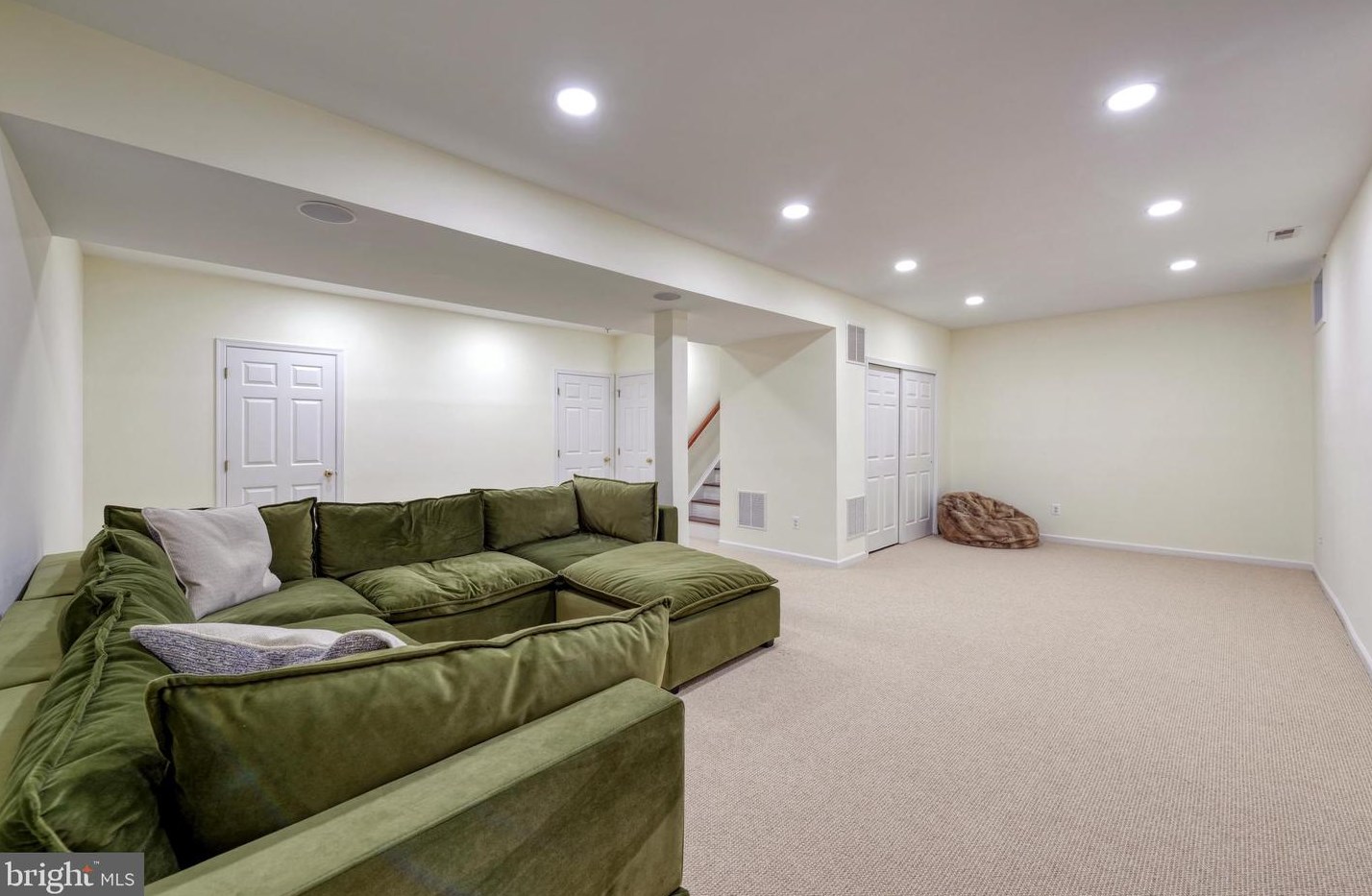 19958 Presidents Cup Ter, Ashburn VA  20147-4115 exterior