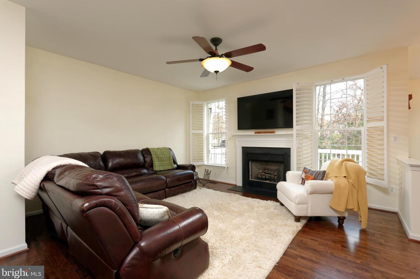 19958 Presidents Cup Ter, Ashburn VA  20147-4115 exterior