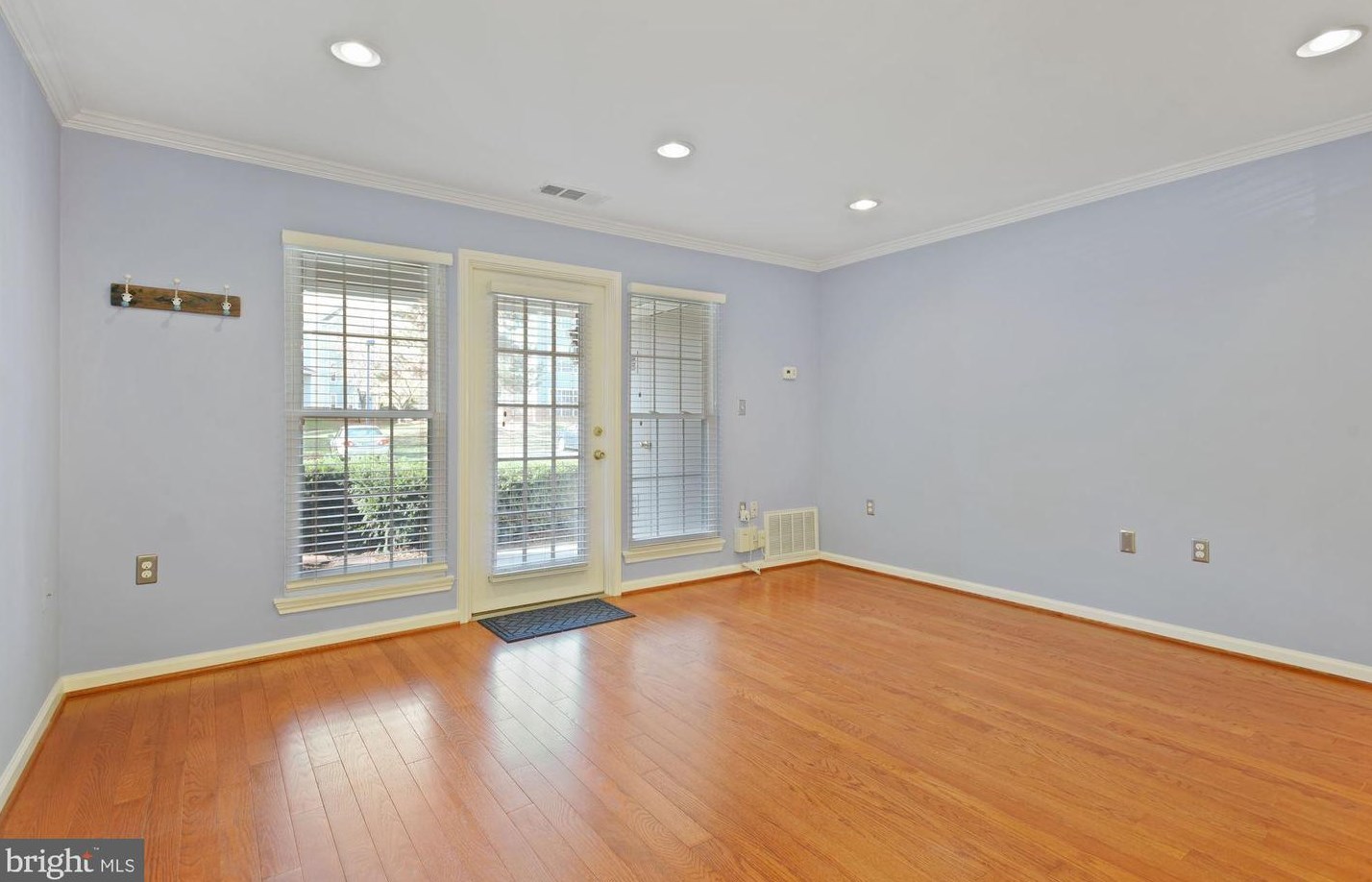 20952 Timber Ridge Ter, Ashburn, VA 20147-7712