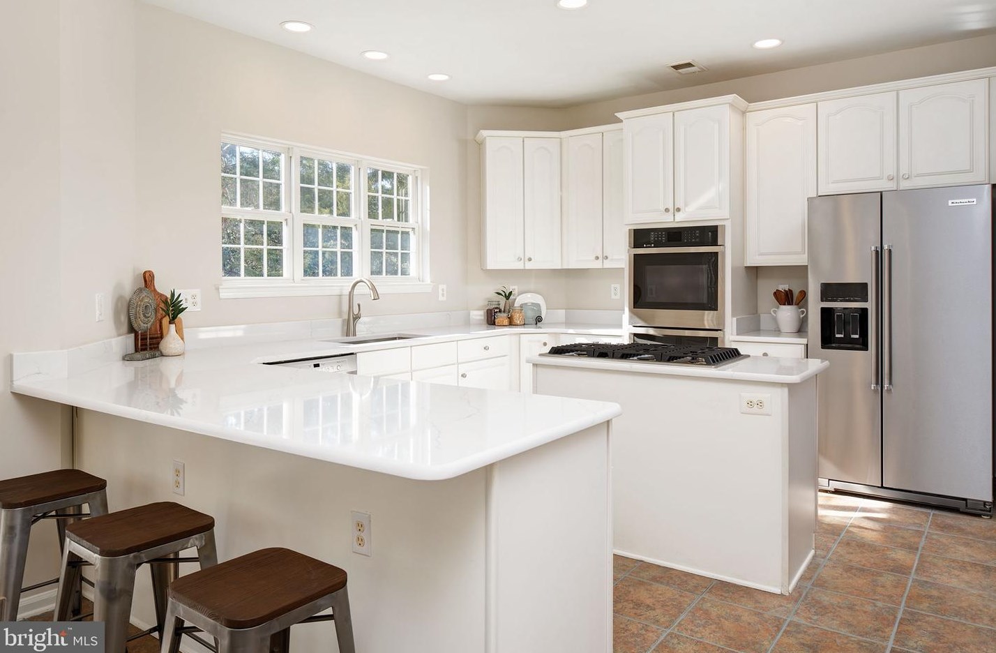 20810 Crofton Ct, Ashburn, VA 20147-3917