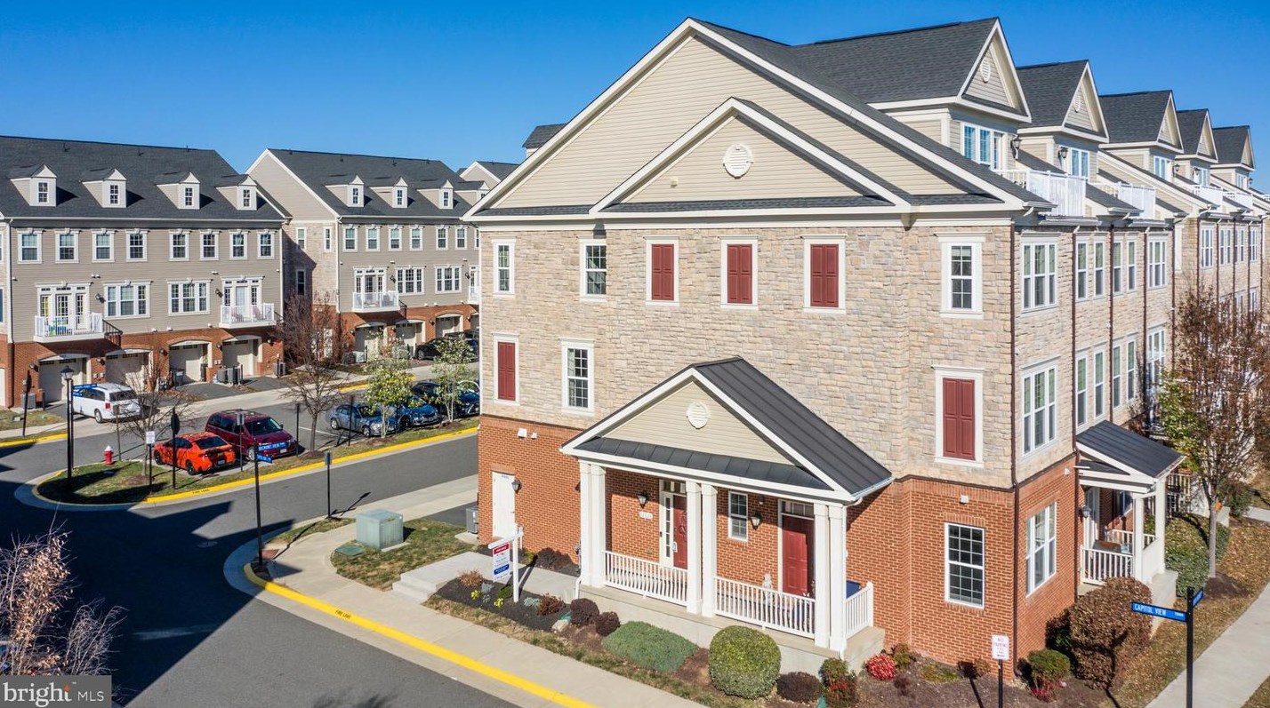 42626 Capitol View Ter, Ashburn, VA 20148-4472
