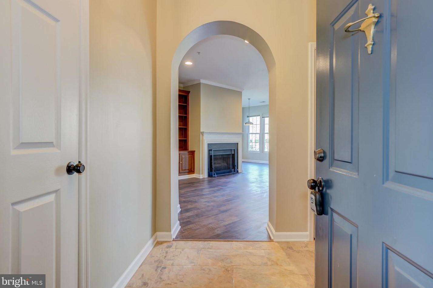 46590 Drysdale Ter, Dulles, VA 20165-4335