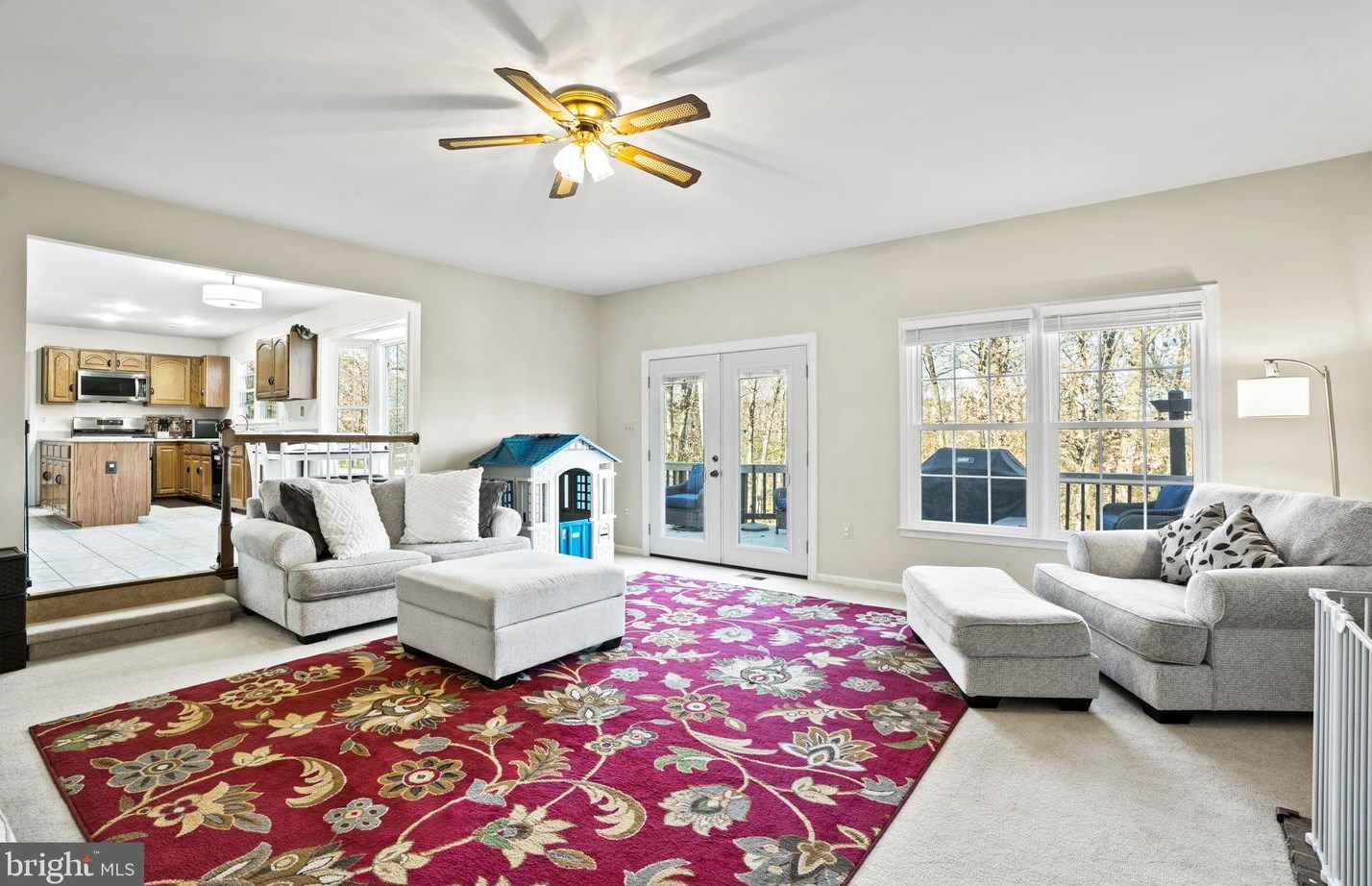 20226 Catlett Pl, Ashburn VA  20147-3303 exterior