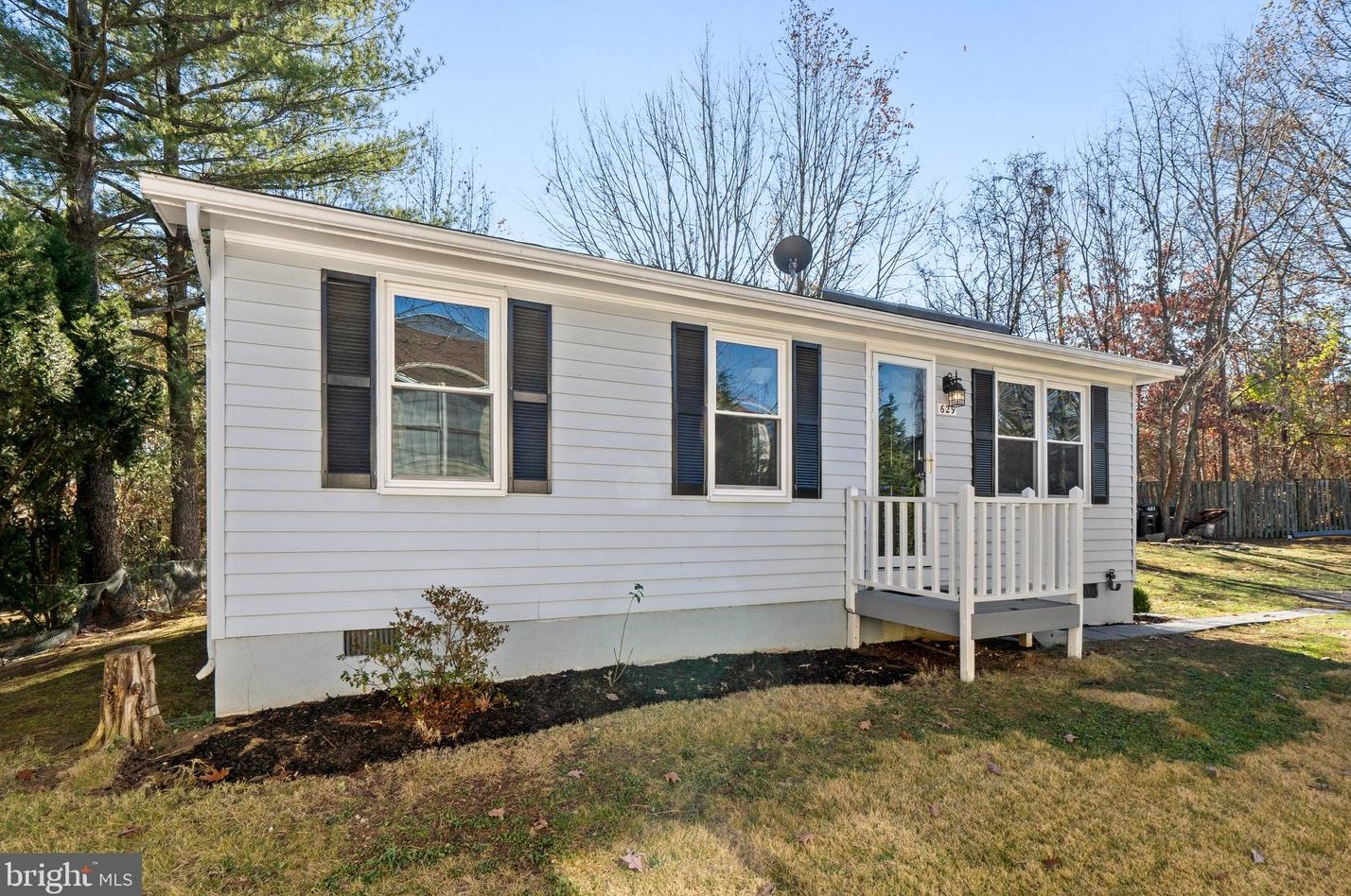 629 York Ln Se, Leesburg, VA 20175