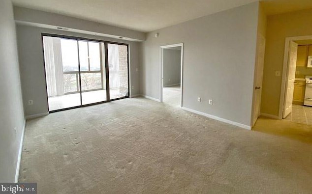 19365 Cypress Ridge Ter #1005, Leesburg, VA 20176