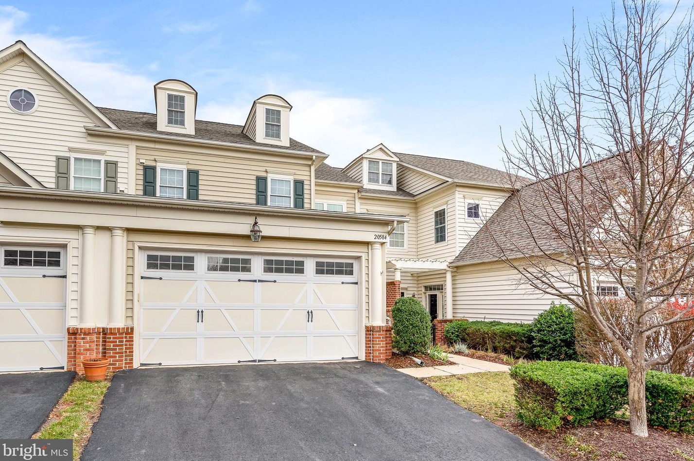 20584 Rosewood Manor Sq, Ashburn, VA 20147-3863