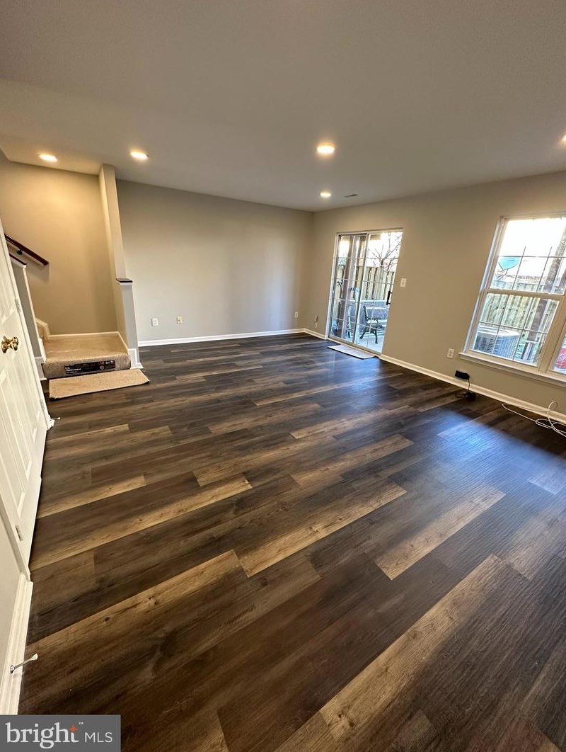 45514 Cambers Trail Ter, Dulles VA  20164-5234 exterior