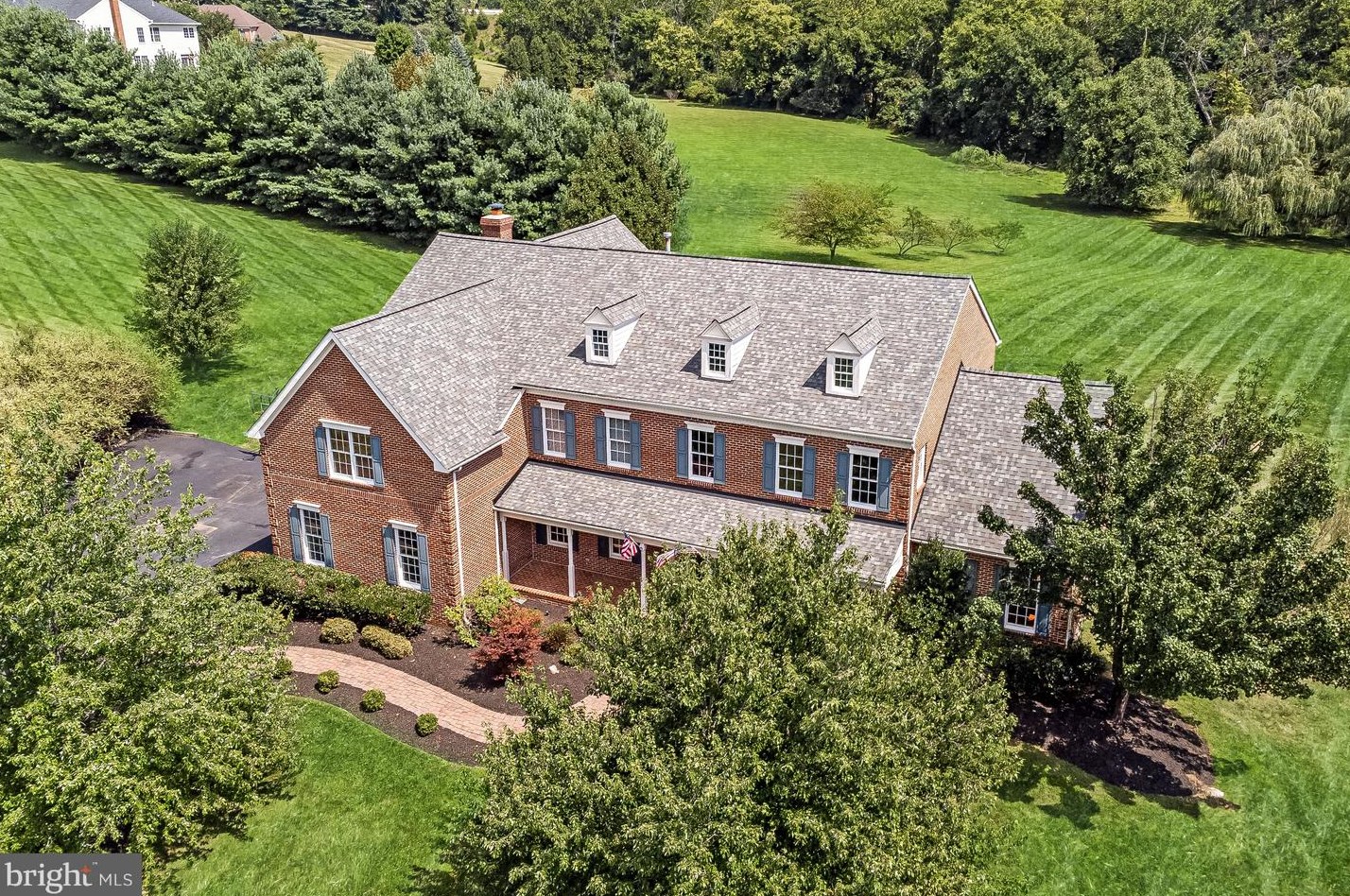 17650 Tobermory Pl, Leesburg, VA 20175