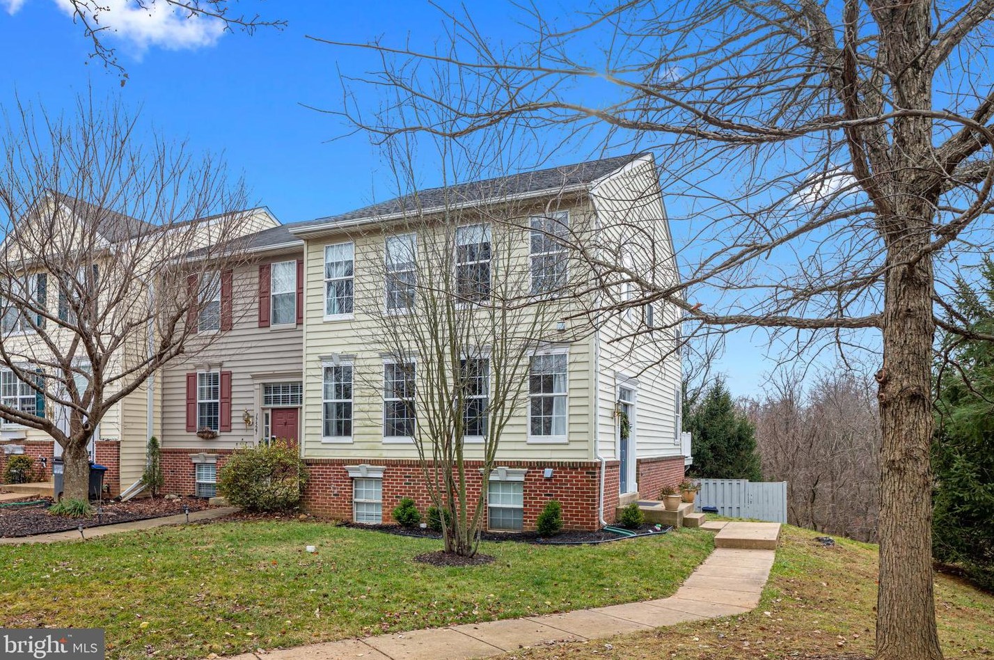 17525 Bristol Terrace, Round Hill, VA 20141