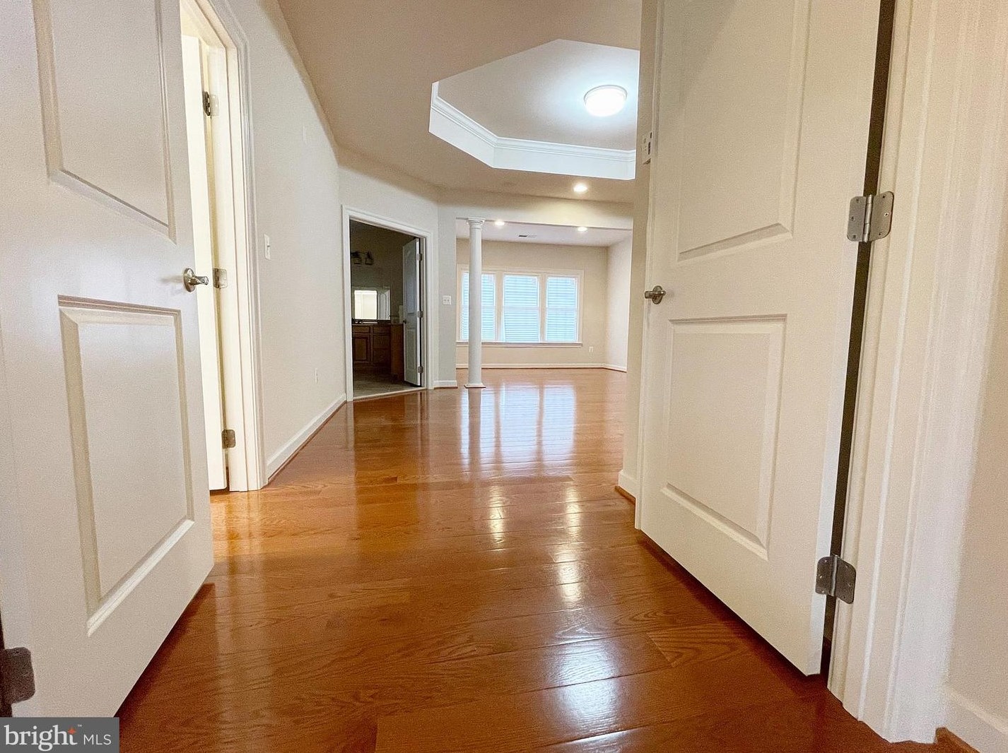 42525 Pine Forest Dr, Fairfax VA  20152-6095 exterior