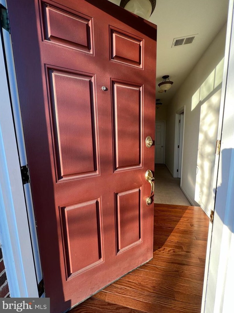 25134 Drillfield Ter, Fairfax, VA 20152